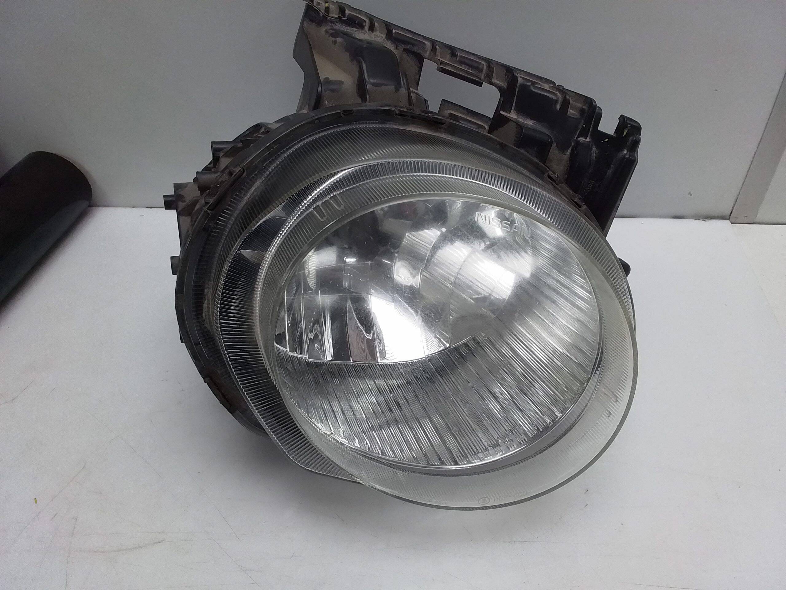 Faro derecho nissan juke i (f15e)(06.2010->)