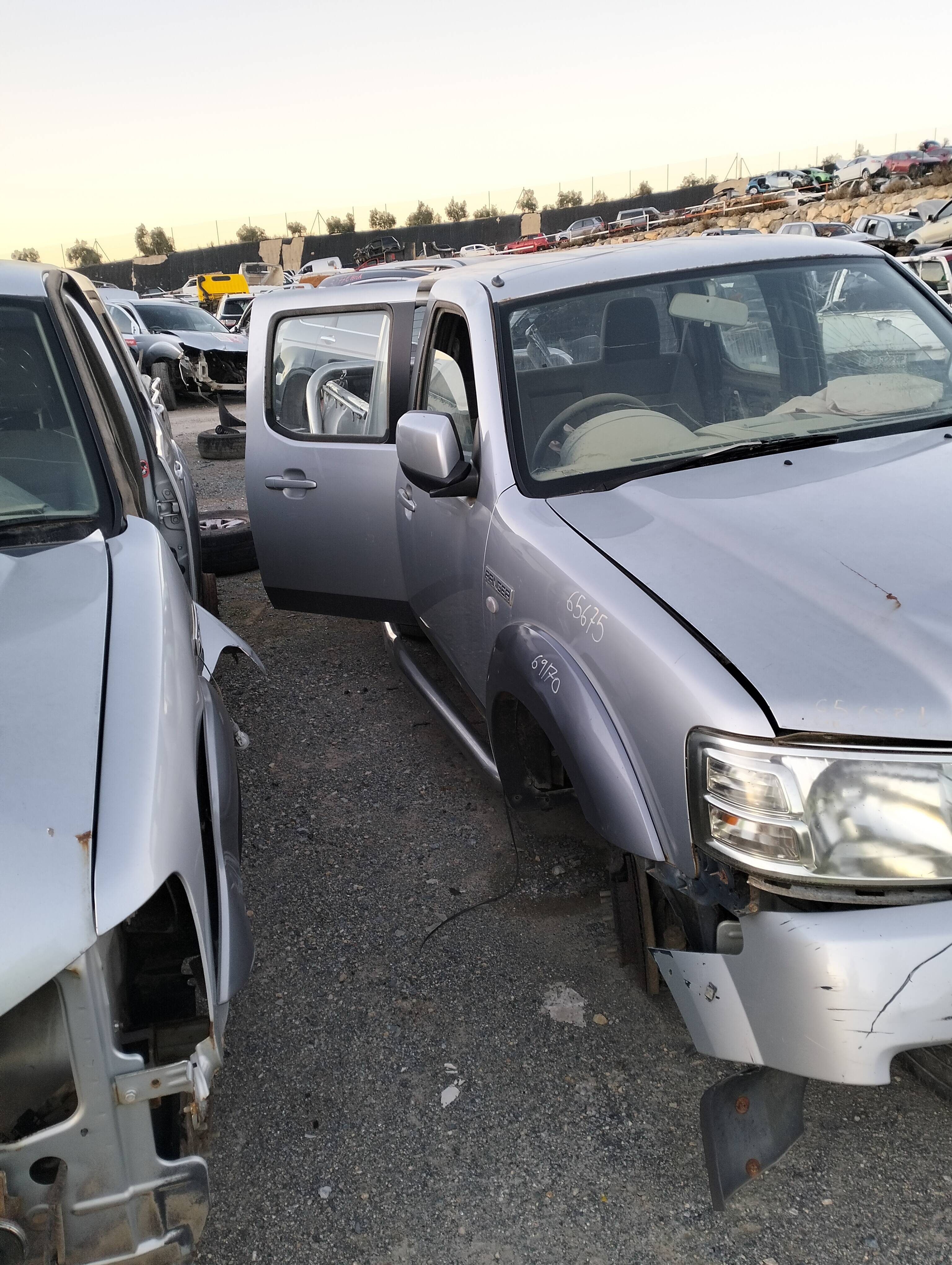 Ballesta trasera derecha ford ranger (et)(2006->)