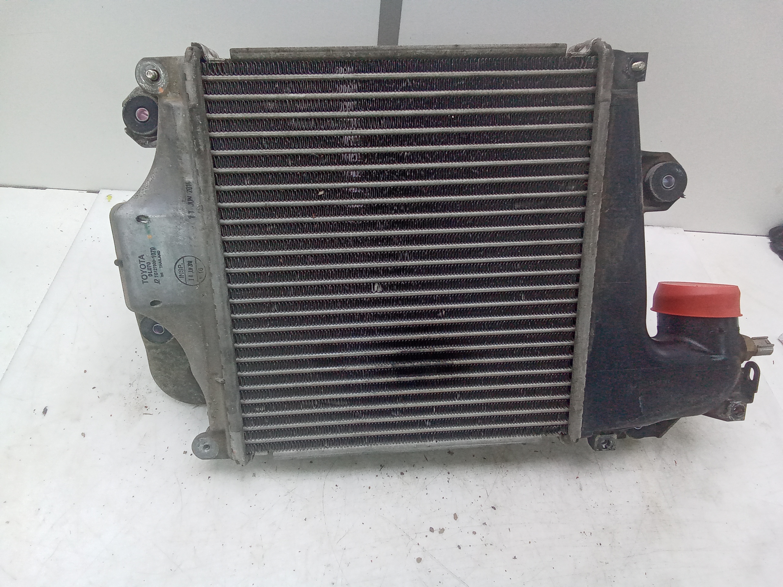 Radiador intercooler toyota hilux (kun)(2005->)