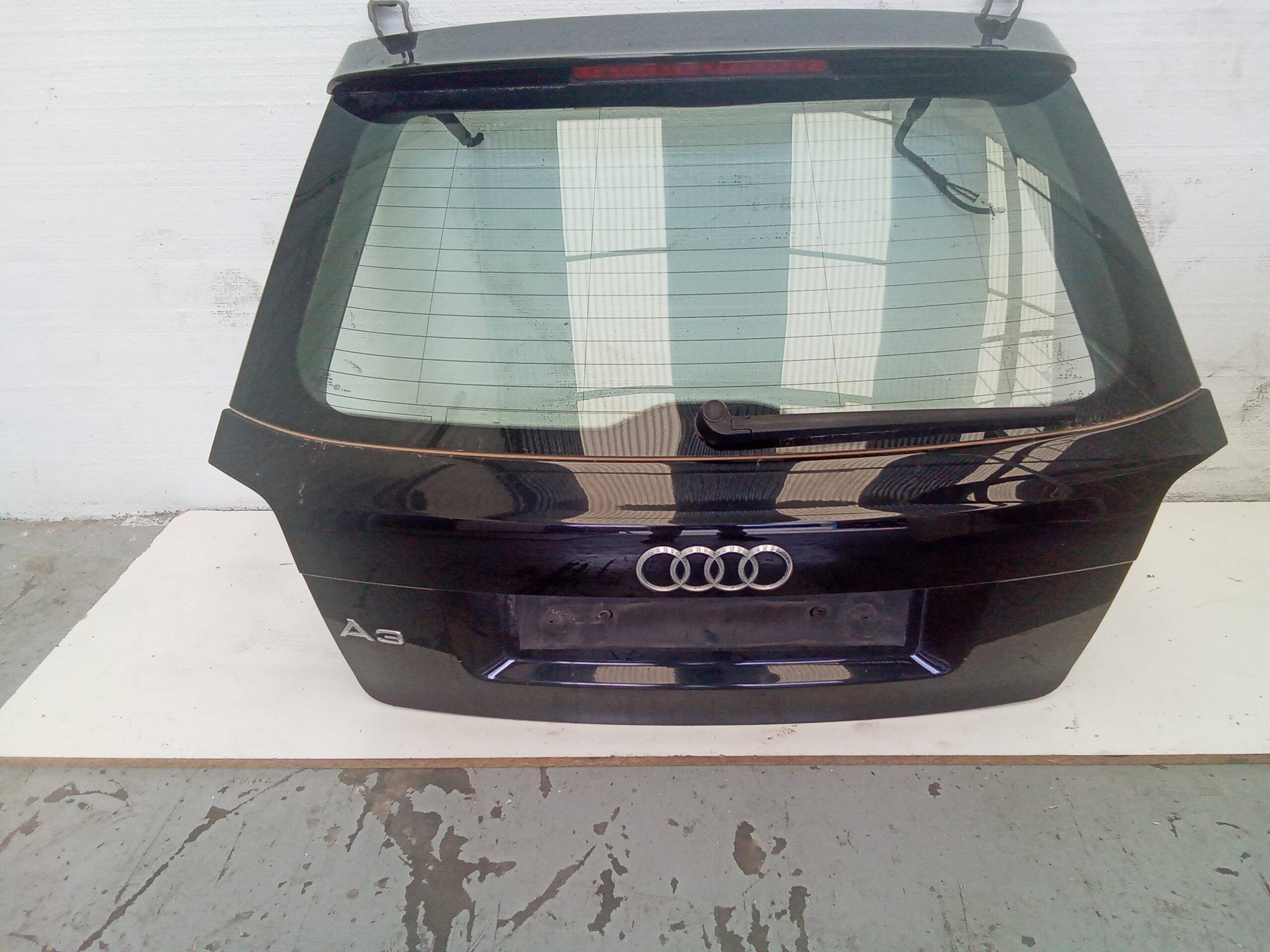 Porton trasero audi a3 (8p1)(05.2003->)