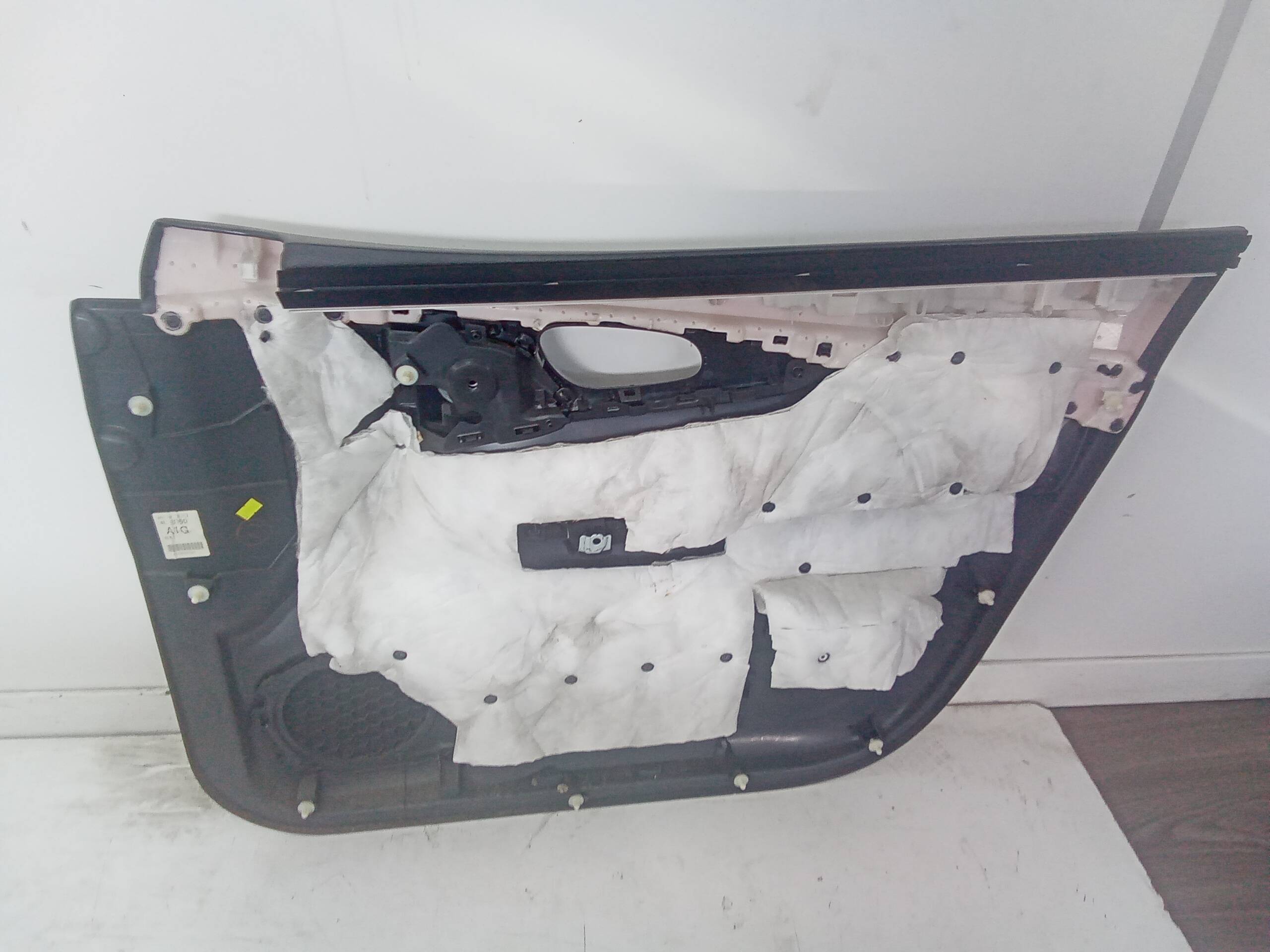 Guarnecido puerta delantera izquierda nissan x-trail iii (t32)(04.2014->)