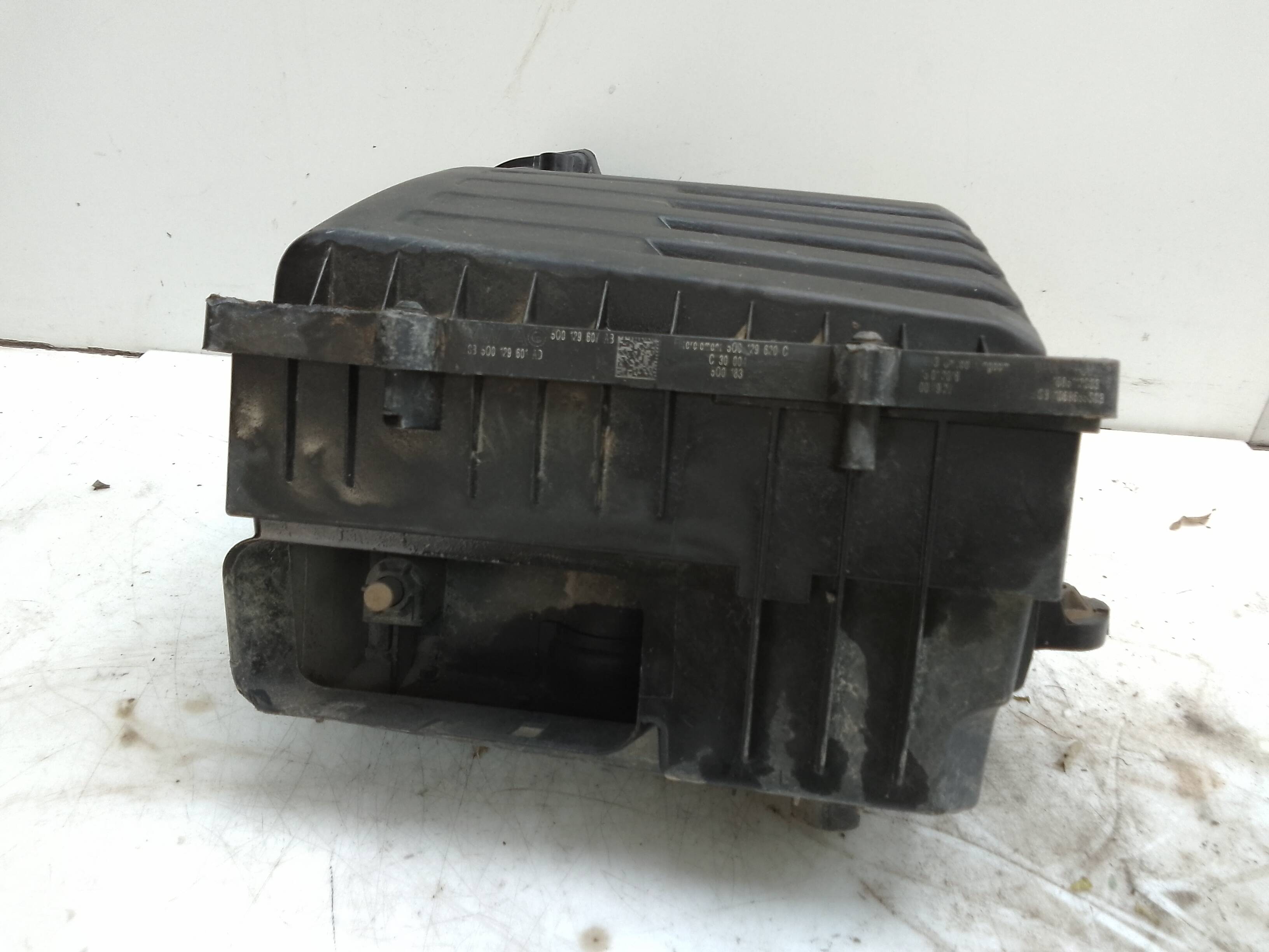 Caja filtro de aire volkswagen passat variant (3g5)(07.2014->)