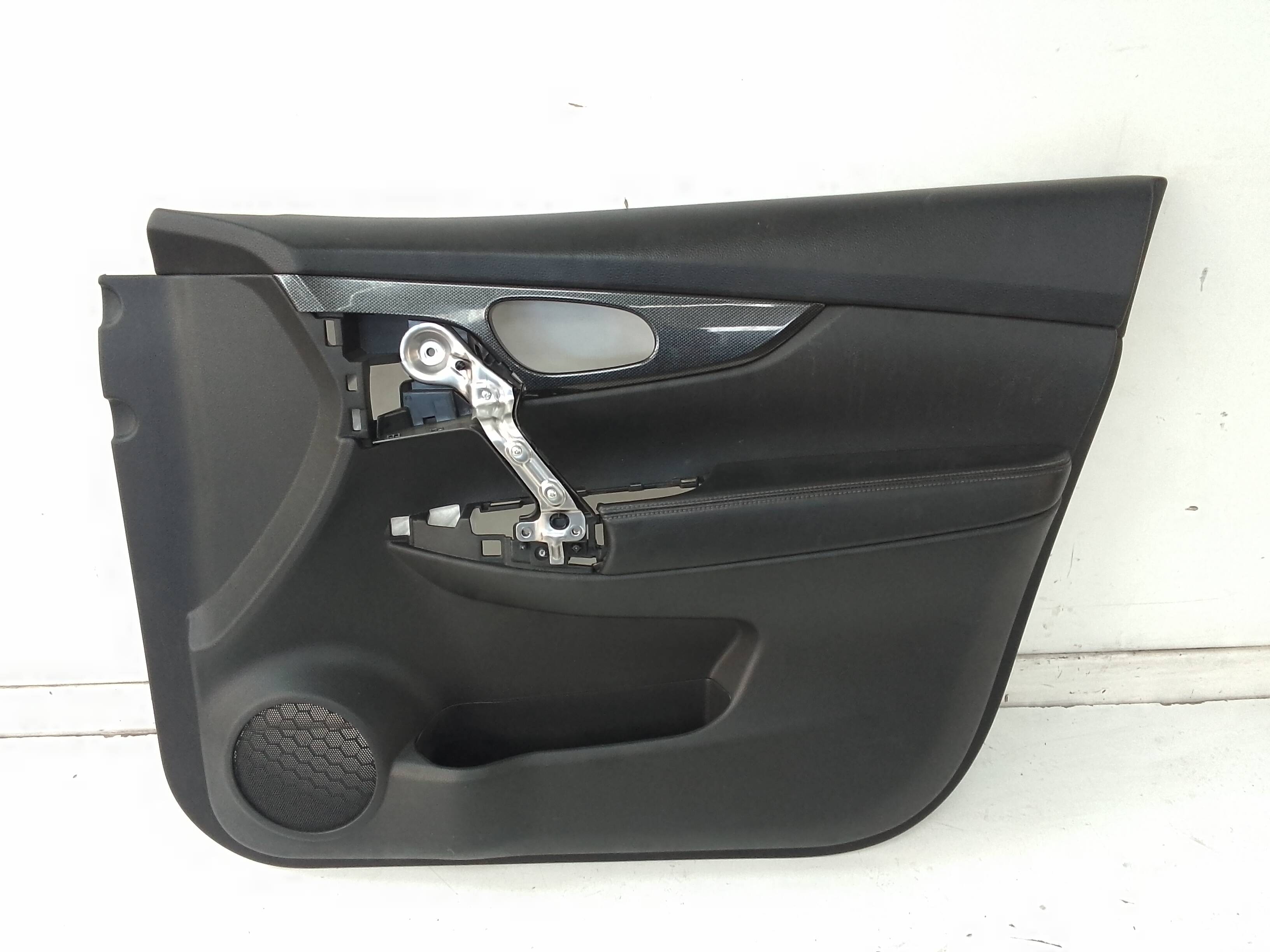 Guarnecido puerta delantera derecha nissan x-trail iii (t32)(04.2014->)