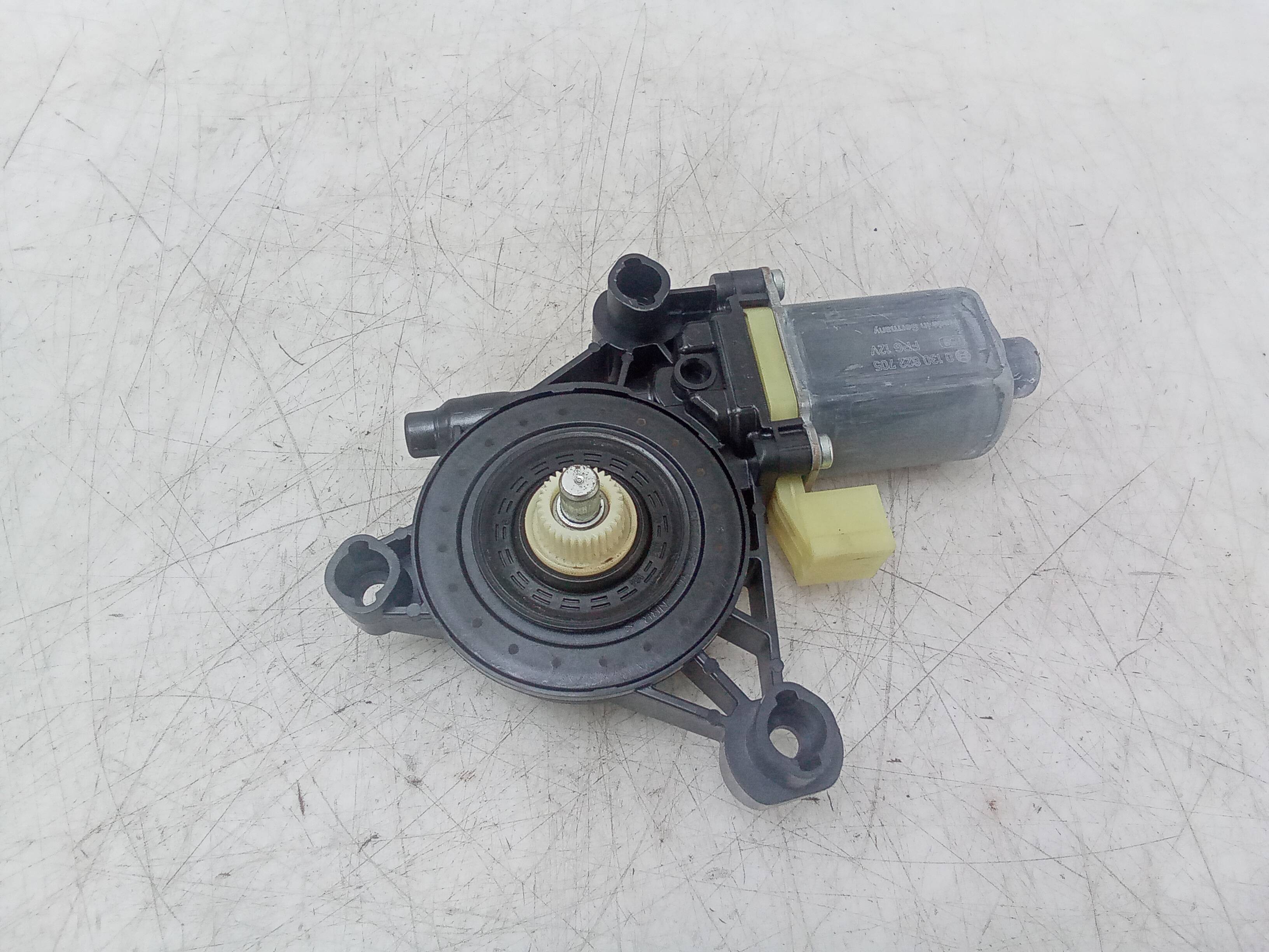 Motor elevalunas delantero izquierdo audi a4 avant (8w5)(08.2015->)