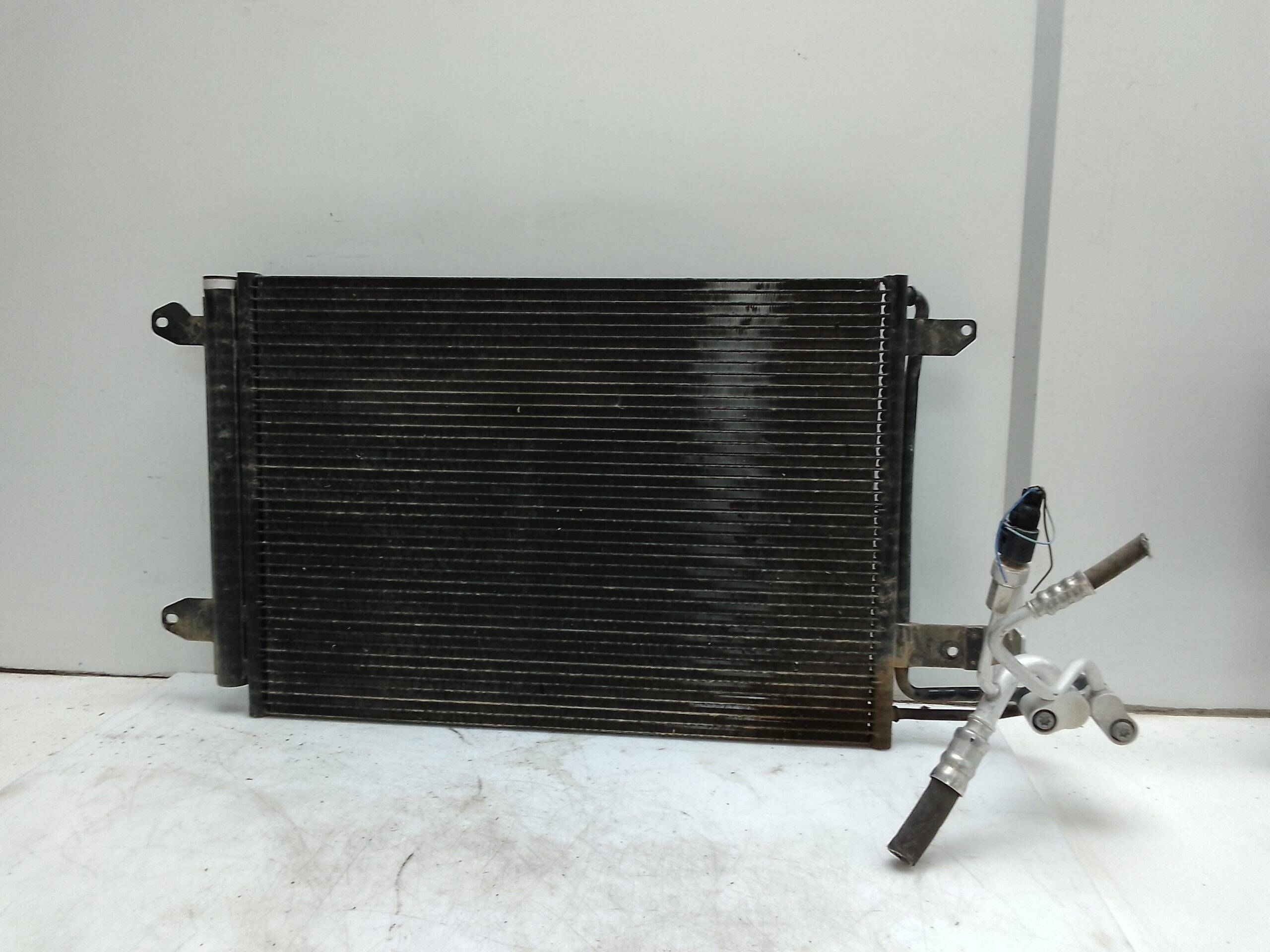 Condensador / radiador  aire acondicionado audi a3 (8p1)(05.2003->)