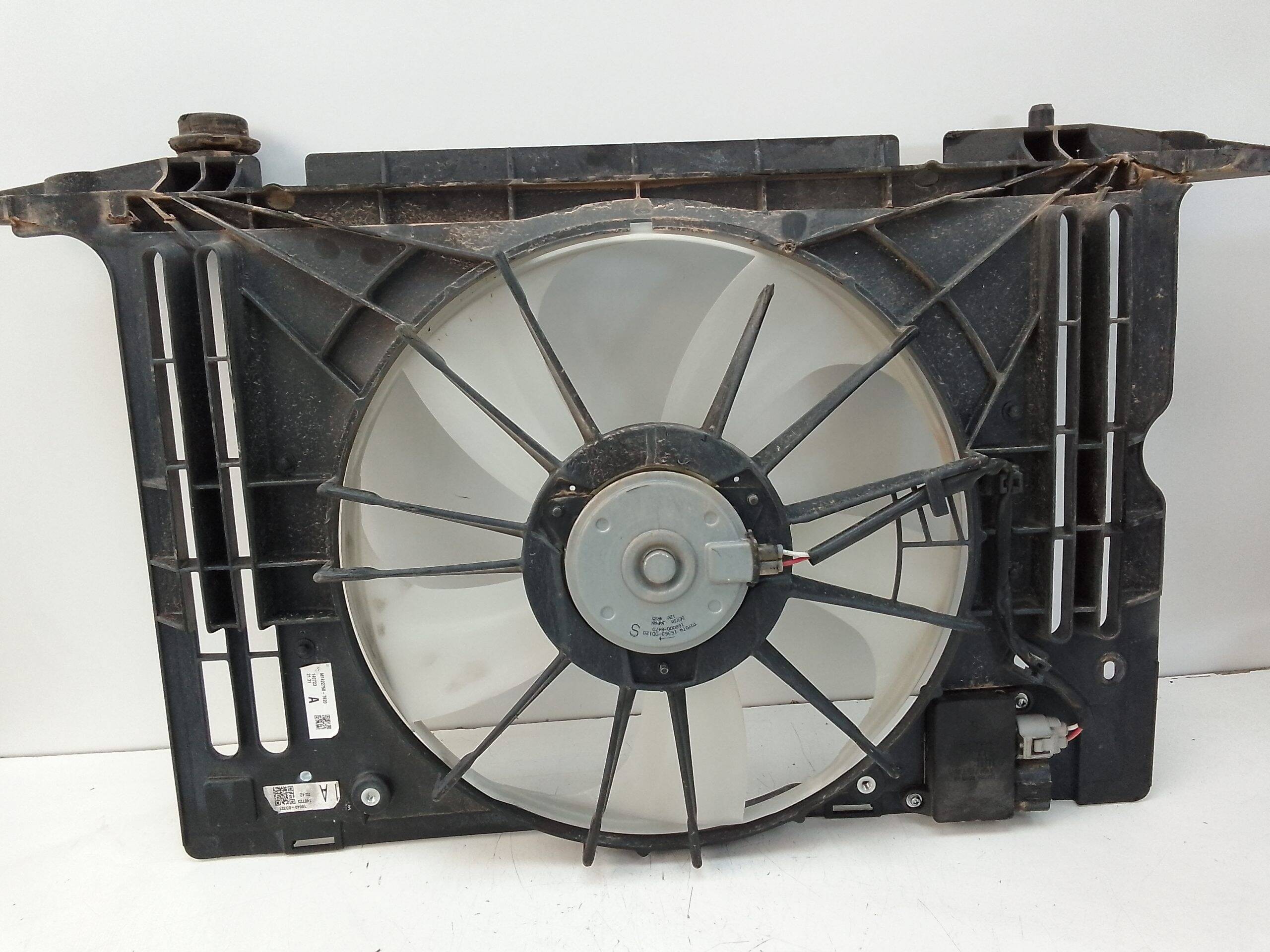 Electroventilador toyota auris (e18)(10.2012->)