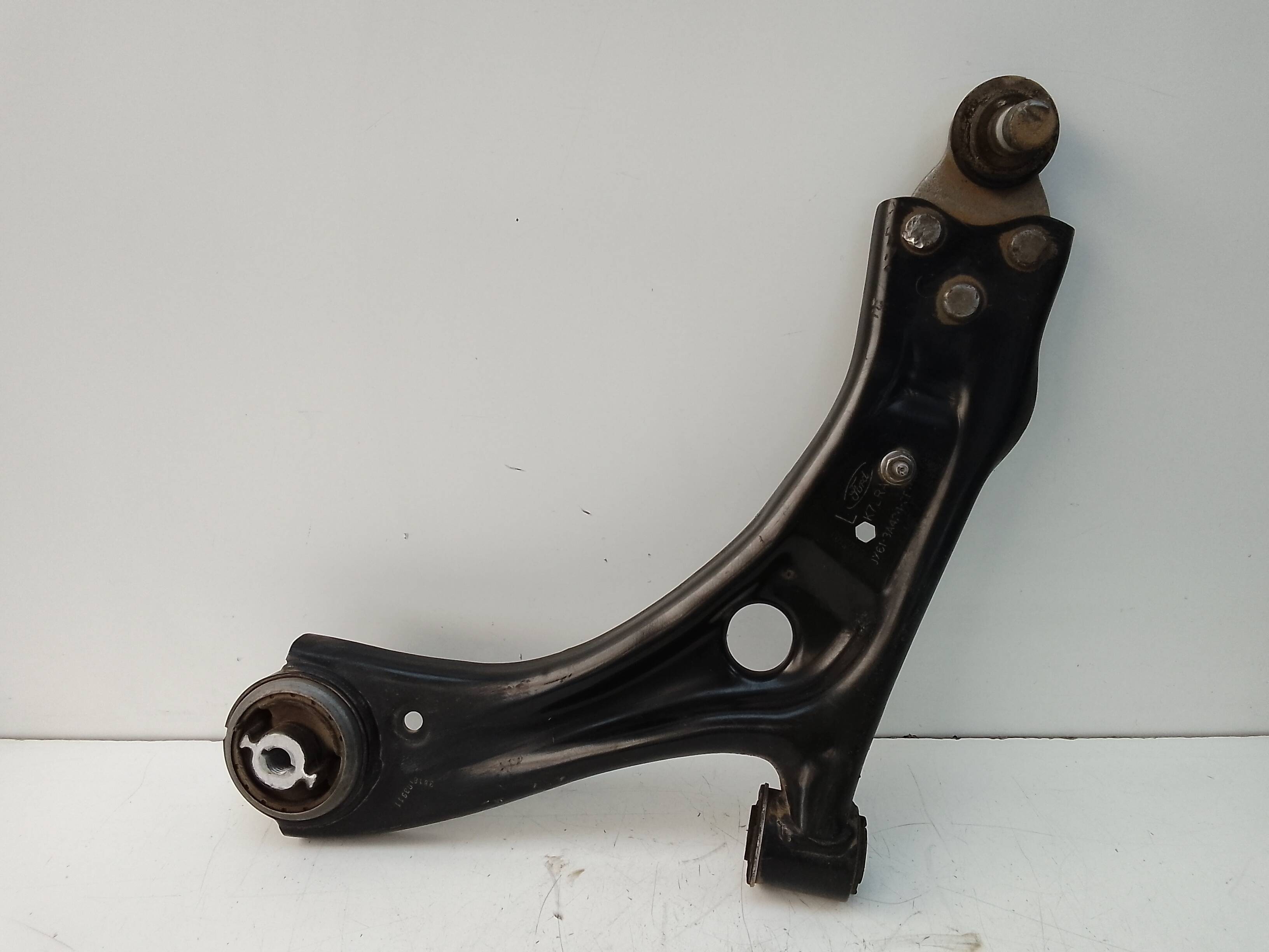 Brazo suspension inferior delantero izquierdo ford focus berlina (cge)(2018->)