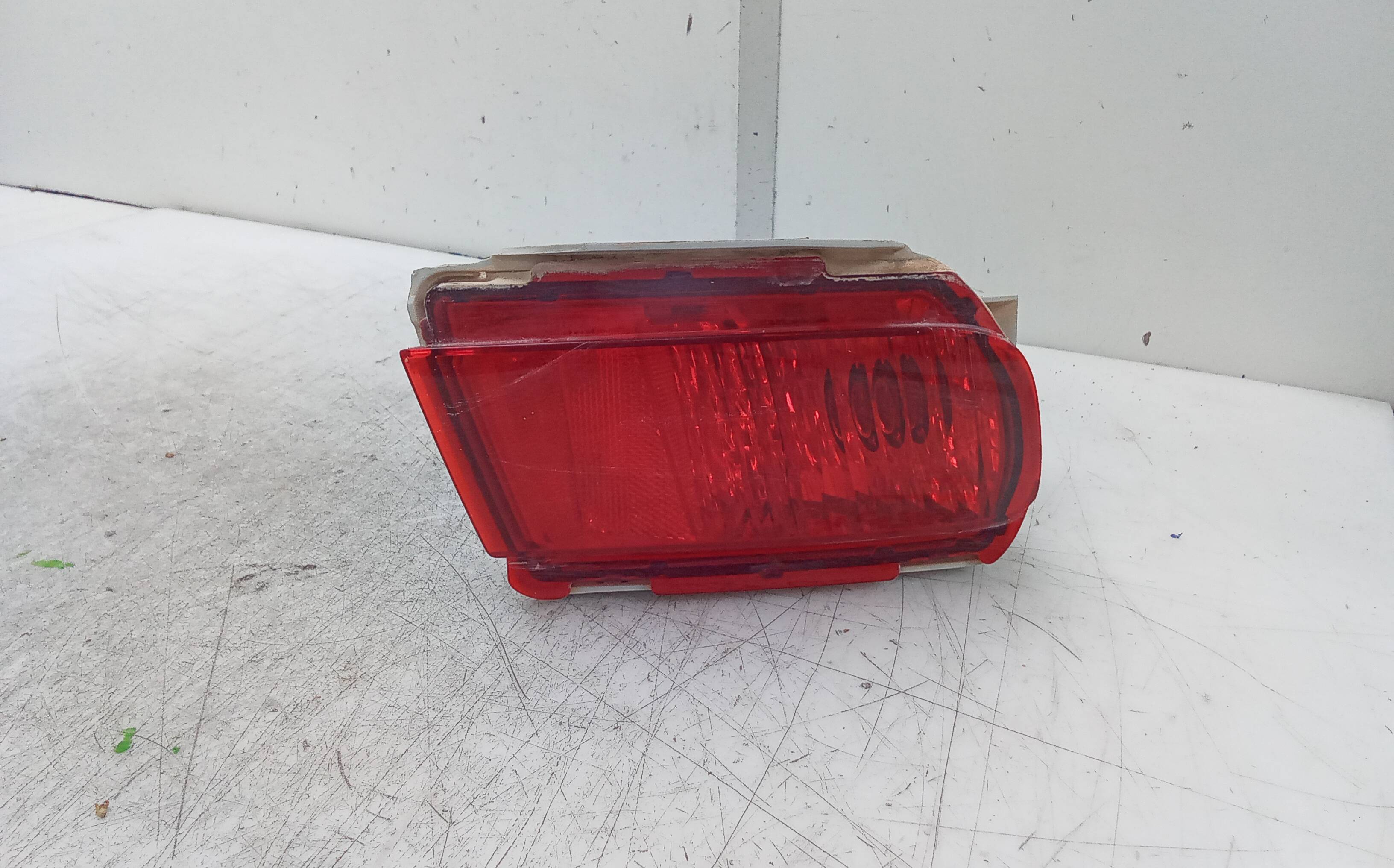 Faro antiniebla trasero derecho toyota land cruiser (j15)(2009->)