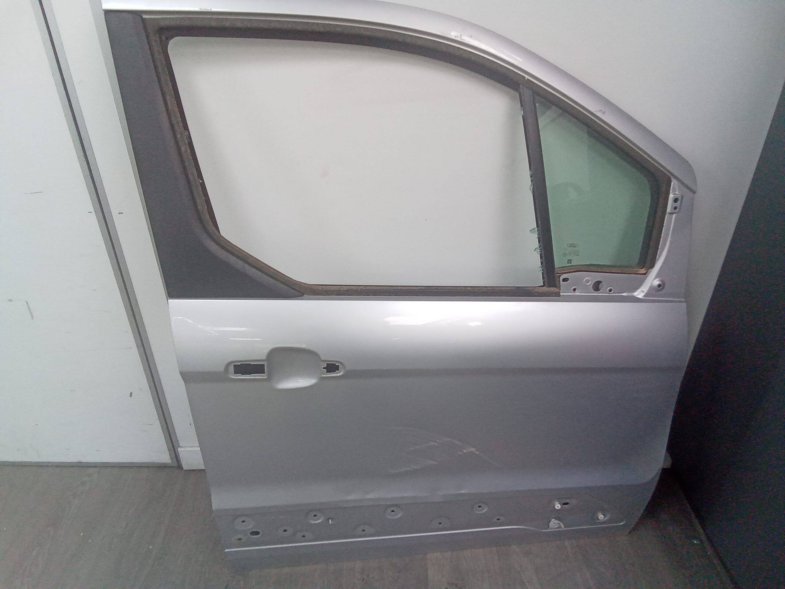 Puerta delantera derecha ford tourneo connect (chc)(2013->)