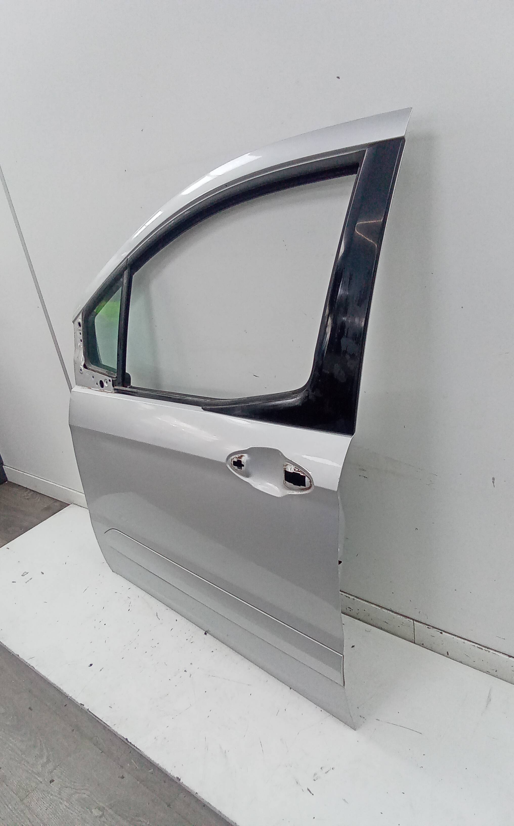 Puerta delantera izquierda ford transit courier (c4a)(2013->)