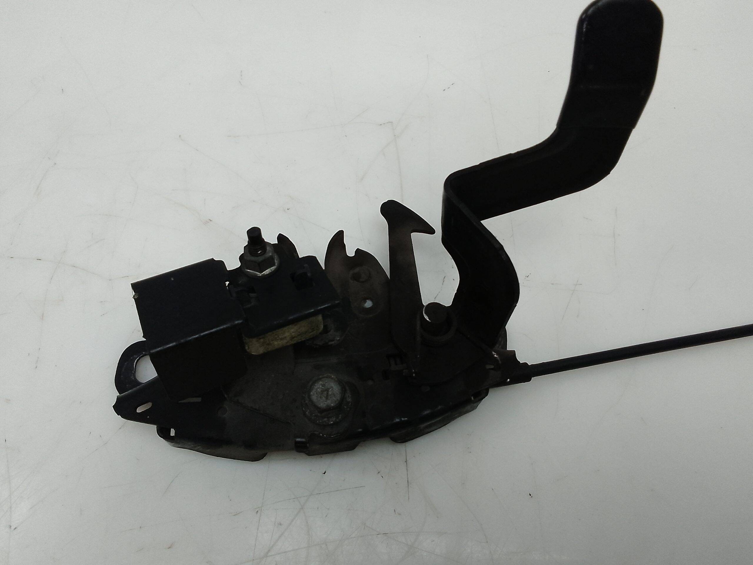 Cerradura capot nissan juke i (f15e)(06.2010->)