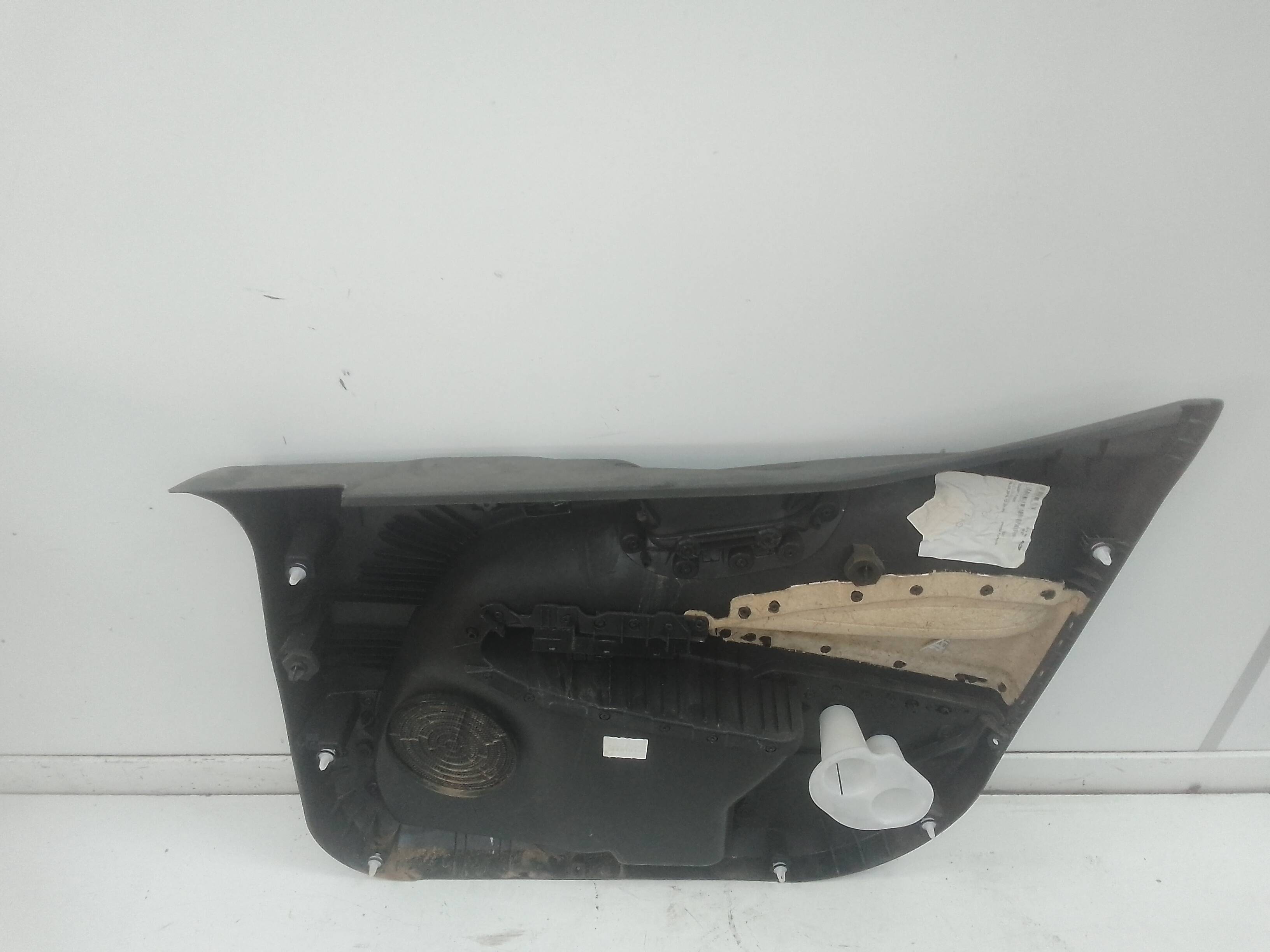 Guarnecido puerta delantera izquierda ford tourneo courier (c4a)(2014->)