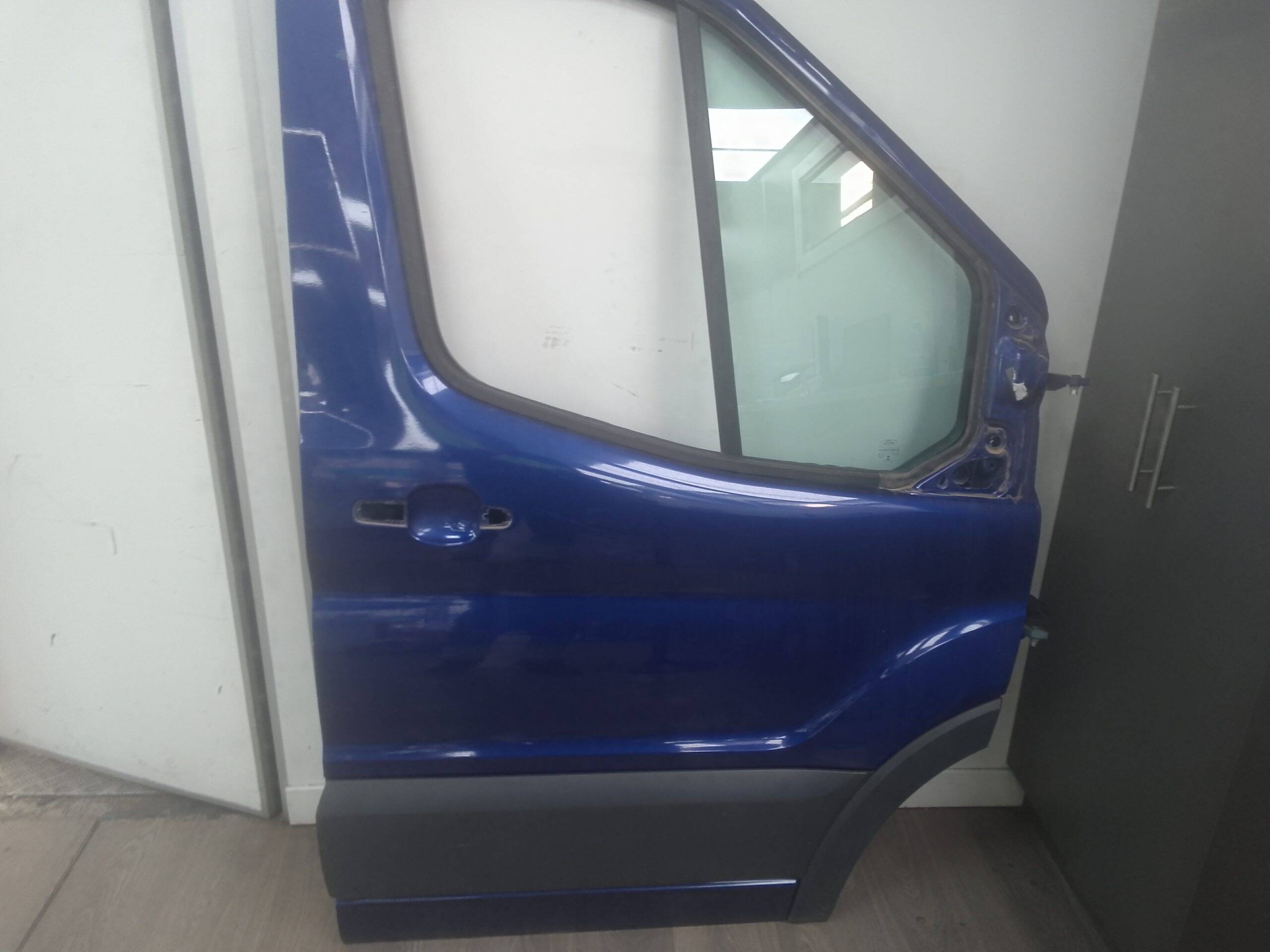 Puerta delantera derecha ford transit furgón (ttg)(2013->)